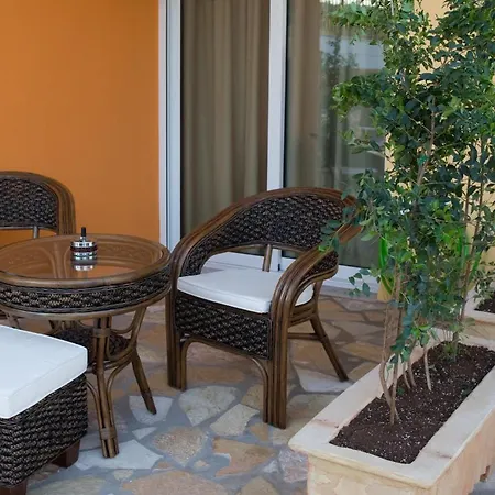 Agroktima Elia Apartment *