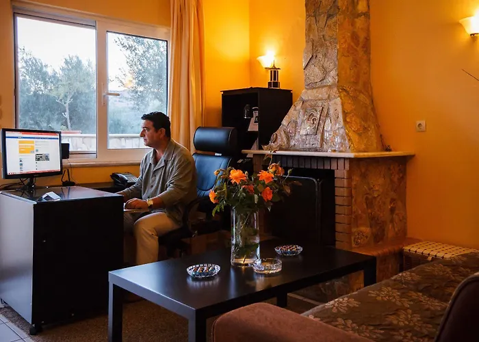 Agroktima Elia Nafplion